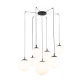 lampa-z-kloszami-do-salonu