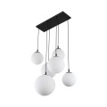 lampa-z-kloszami-do-salonu