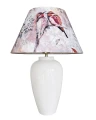 biala-lampa-stolowa-z-kolorowym-abazurem-z-ptaszkami.jpg